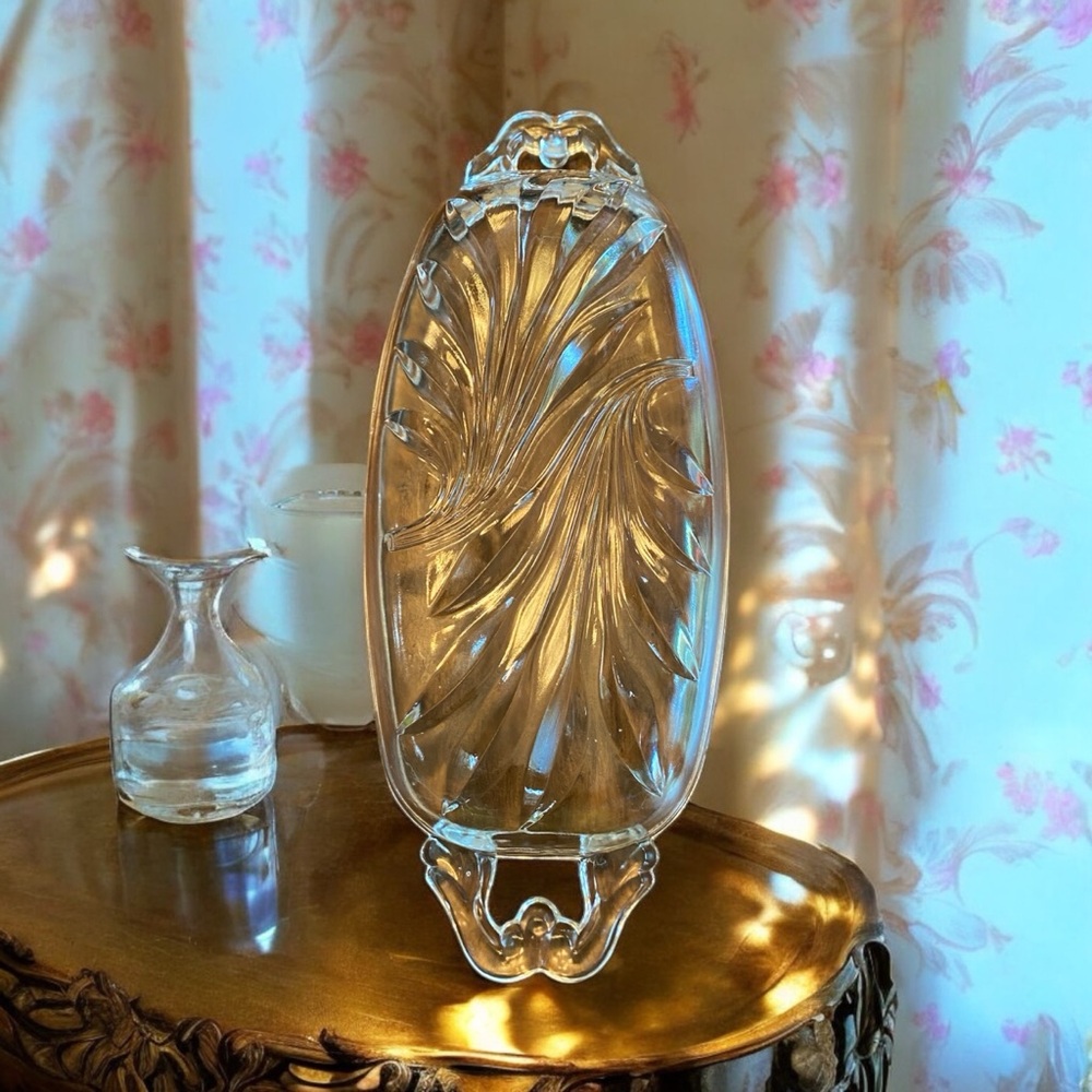 1930s 3 piece cream sugar and tray set by Indiana Glass "Willow / Oleander” - Picture 8 of 9